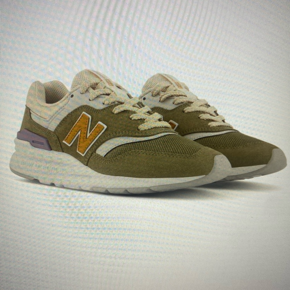 Women’s New Balance 997